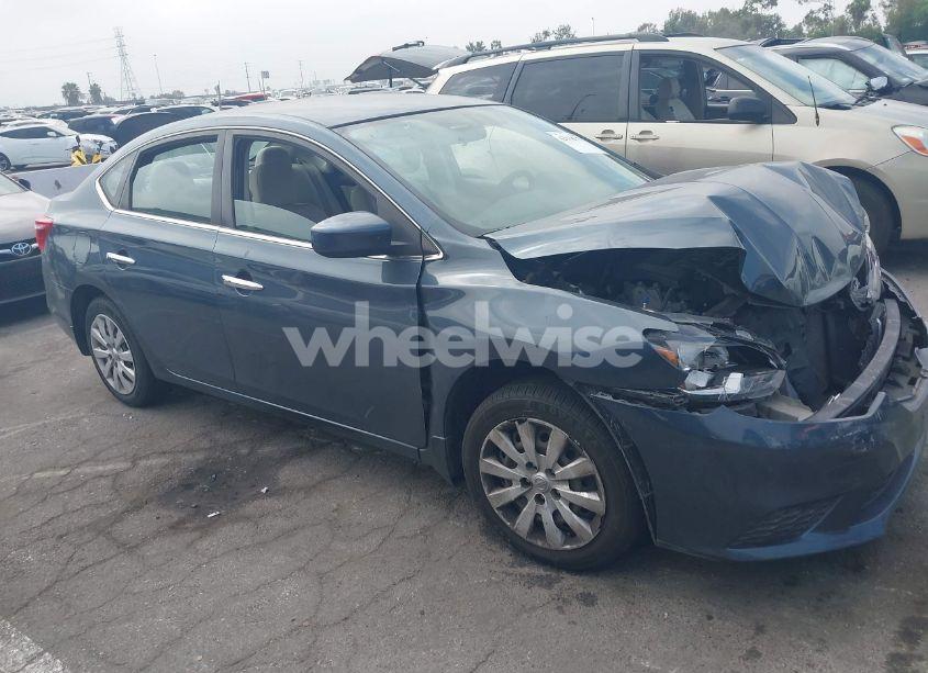 2017 Nissan Sentra SV (VIN 3N1AB7AP2HY363634) main photo