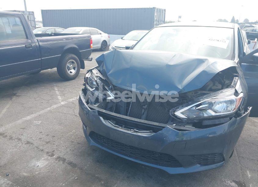 Photo 6 of 2017 Nissan Sentra SV (VIN 3N1AB7AP2HY363634)