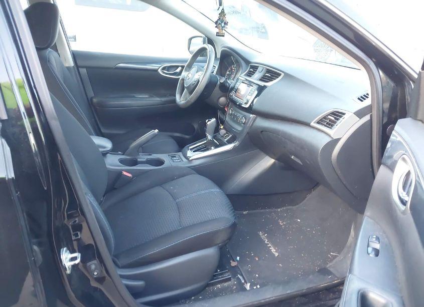 Photo 5 of 2017 Nissan Sentra SR (VIN 3N1AB7AP2HY365061)