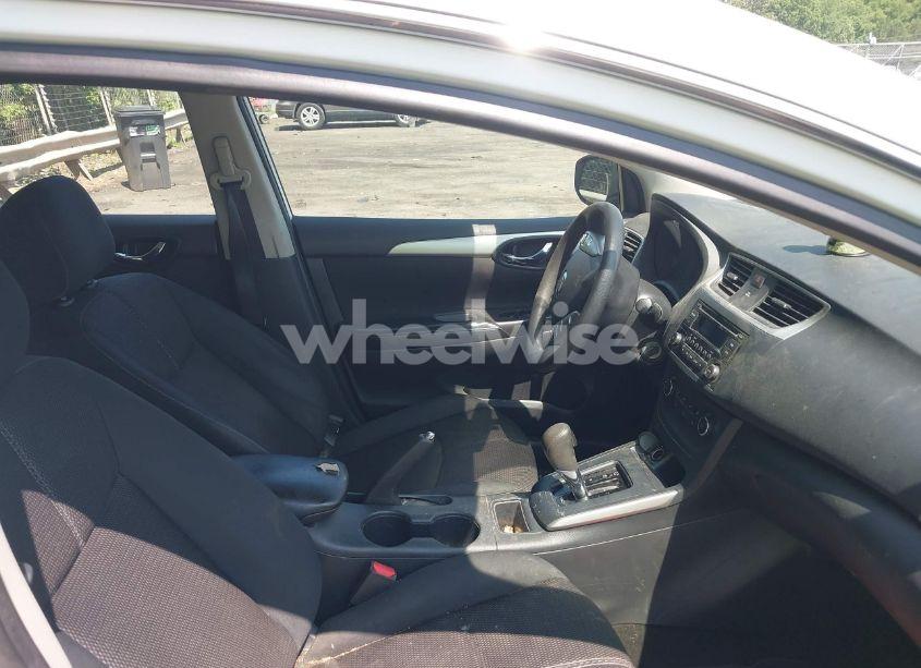 Photo 5 of 2017 Nissan Sentra S (VIN 3N1AB7AP2HY379770)