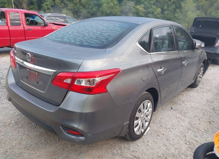 Photo 4 of 2017 Nissan Sentra S (VIN 3N1AB7AP2HY379834)