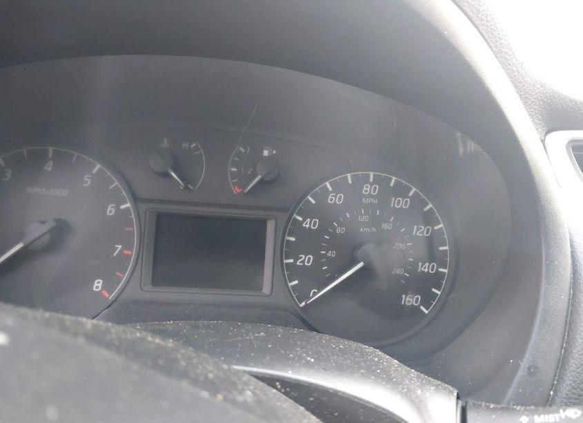 Photo 7 of 2017 Nissan Sentra S (VIN 3N1AB7AP2HY379834)