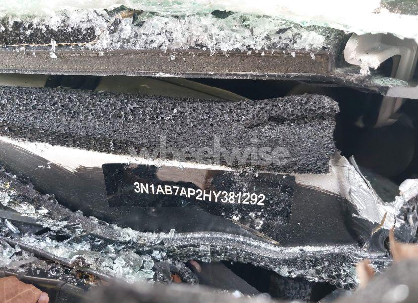 Photo 9 of 2017 Nissan Sentra SV (VIN 3N1AB7AP2HY381292)