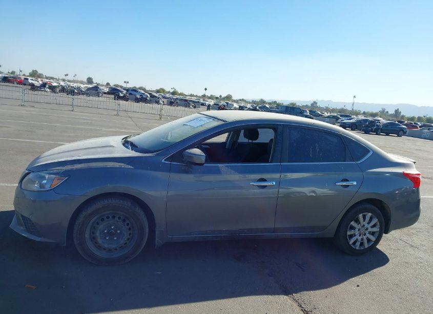 Photo 14 of 2017 Nissan Sentra S (VIN 3N1AB7AP2HY384709)