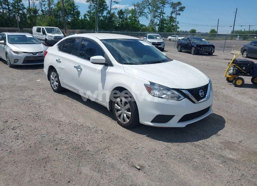 2017 Nissan Sentra SV (VIN 3N1AB7AP2HY399582) main photo