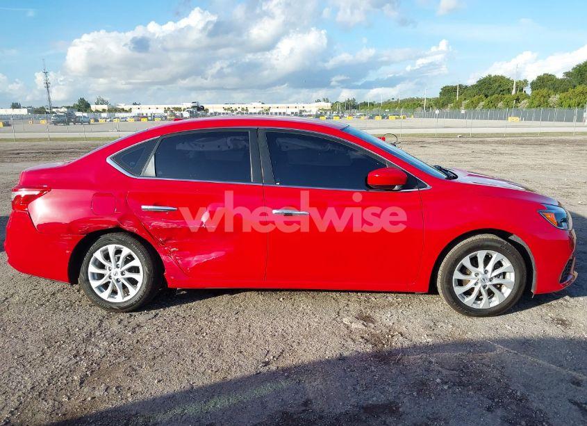 Photo 13 of 2018 Nissan Sentra SV (VIN 3N1AB7AP2JL618852)