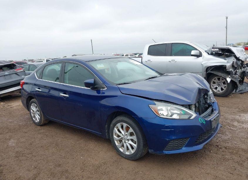 Photo 13 of 2018 Nissan Sentra SV (VIN 3N1AB7AP2JL624506)
