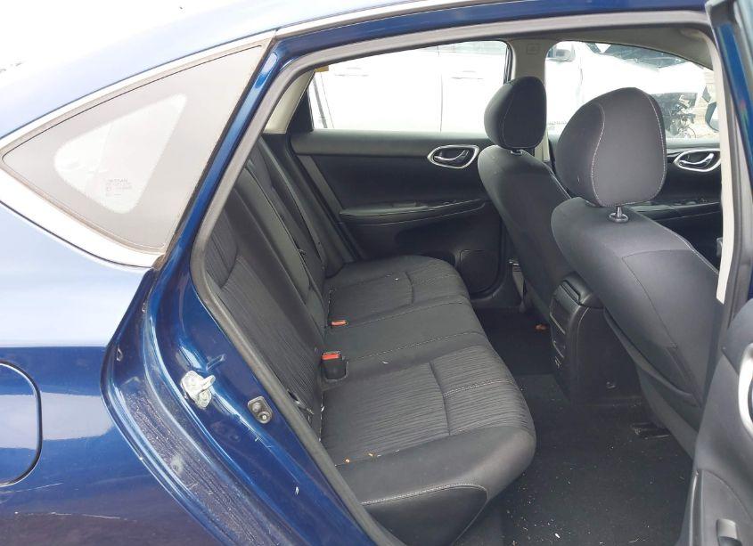 Photo 8 of 2018 Nissan Sentra SV (VIN 3N1AB7AP2JL624506)