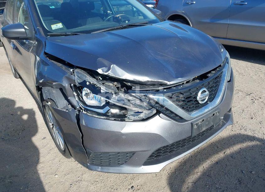Photo 6 of 2018 Nissan Sentra SV (VIN 3N1AB7AP2JL632234)