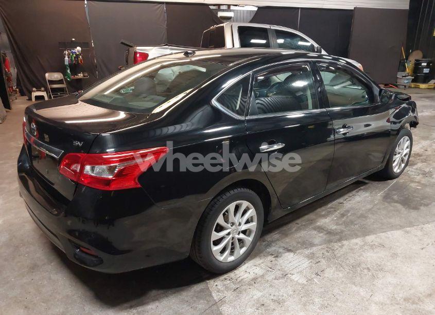 Photo 4 of 2018 Nissan Sentra SV (VIN 3N1AB7AP2JL653505)