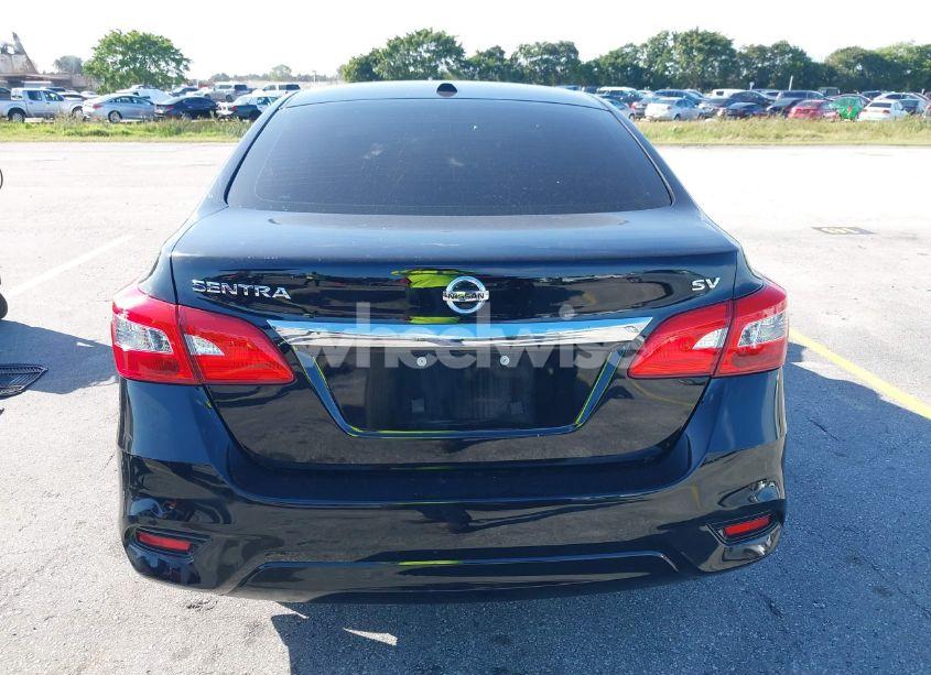 Photo 15 of 2018 Nissan Sentra SV (VIN 3N1AB7AP2JL656825)