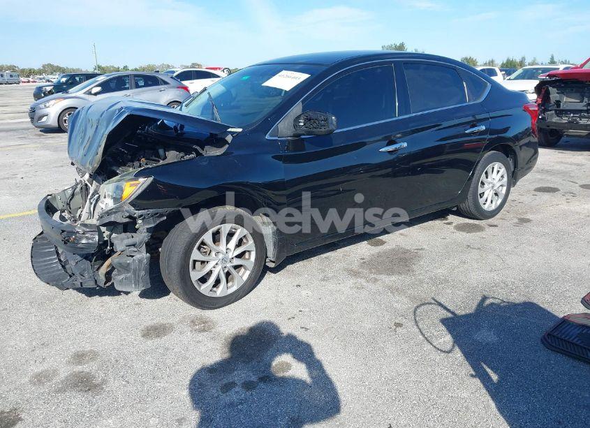 Photo 2 of 2018 Nissan Sentra SV (VIN 3N1AB7AP2JL656825)