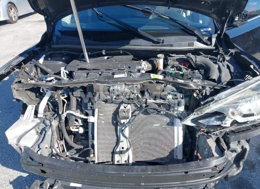 Photo 9 of 2018 Nissan Sentra SV (VIN 3N1AB7AP2JL656825)