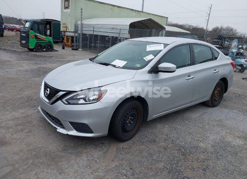 Photo 2 of 2018 Nissan Sentra S (VIN 3N1AB7AP2JY201704)