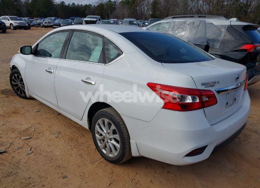Photo 3 of 2018 Nissan Sentra SV (VIN 3N1AB7AP2JY213223)