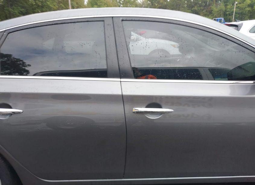 Photo 13 of 2018 Nissan Sentra S (VIN 3N1AB7AP2JY219054)