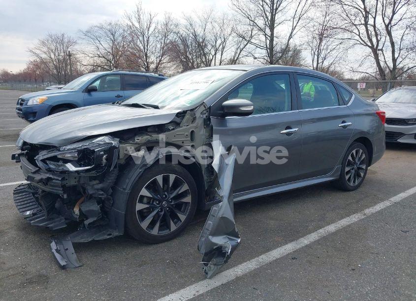 Photo 17 of 2018 Nissan Sentra SR (VIN 3N1AB7AP2JY219135)