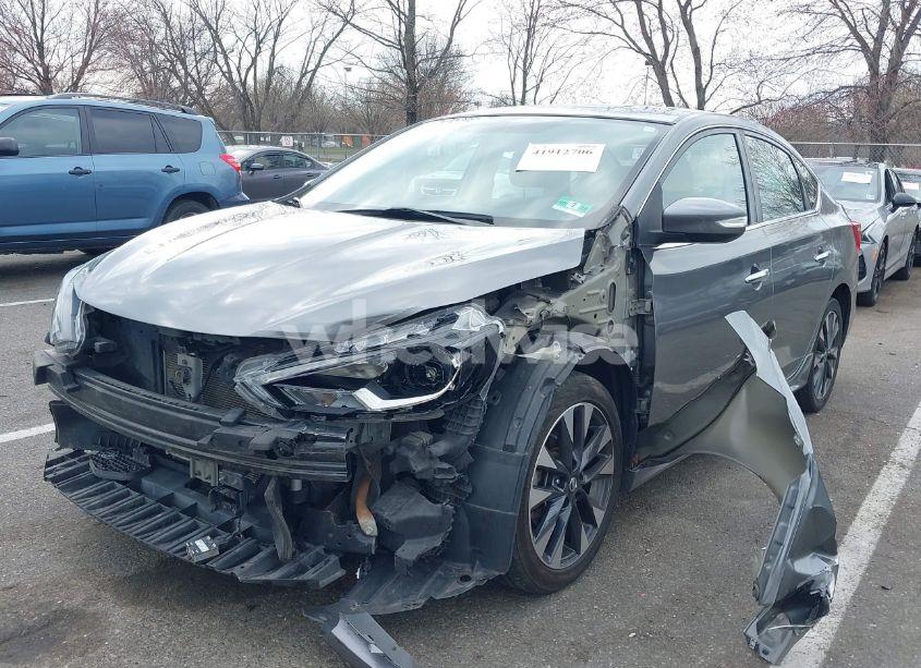 Photo 2 of 2018 Nissan Sentra SR (VIN 3N1AB7AP2JY219135)