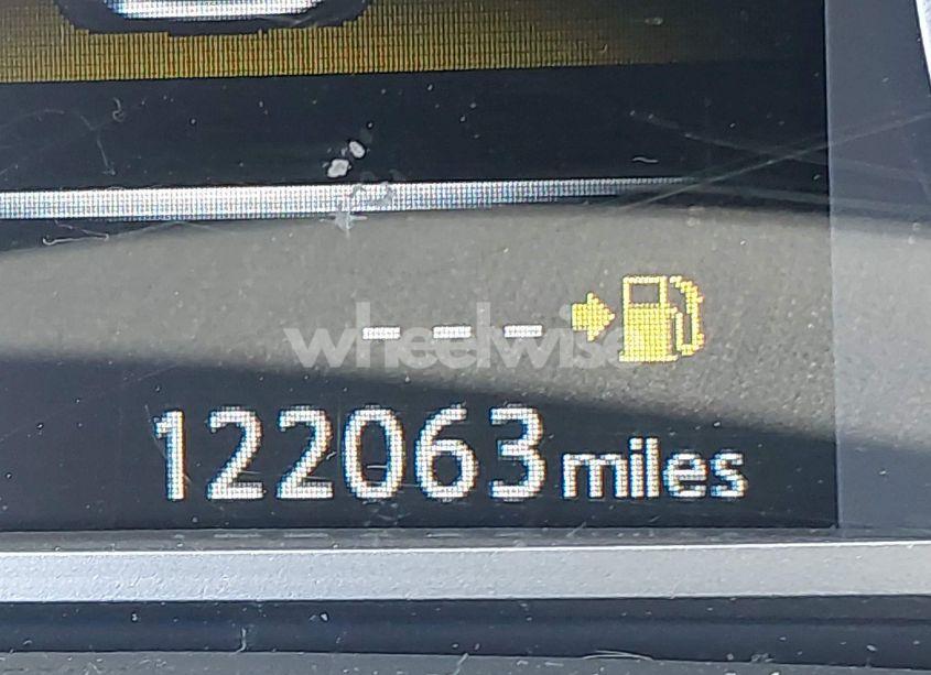 Photo 7 of 2018 Nissan Sentra S (VIN 3N1AB7AP2JY224805)