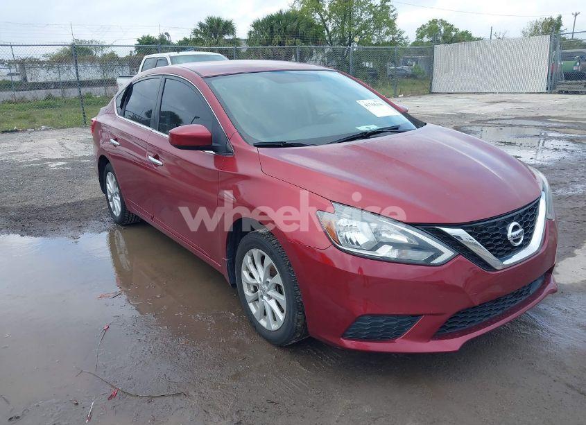 2018 Nissan Sentra SV (VIN 3N1AB7AP2JY231950) main photo