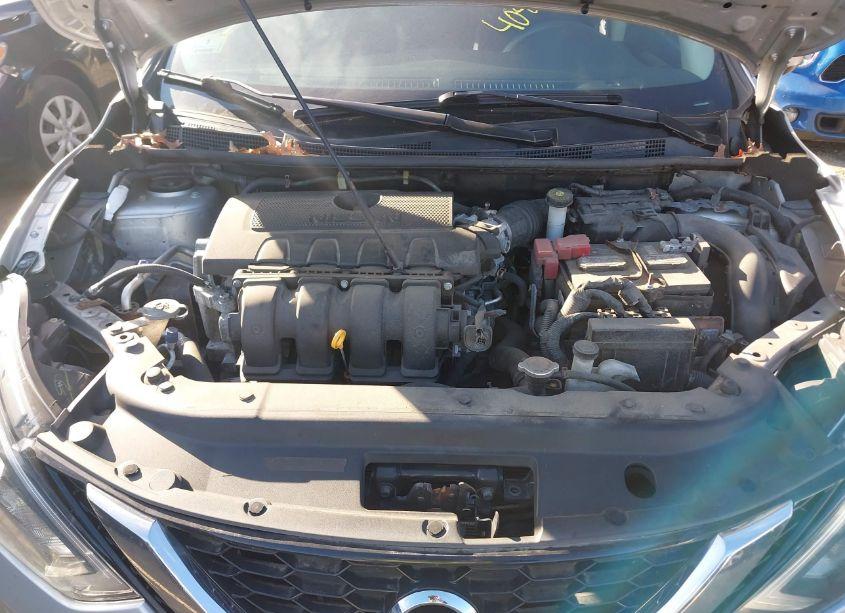 Photo 10 of 2018 Nissan Sentra S (VIN 3N1AB7AP2JY232984)