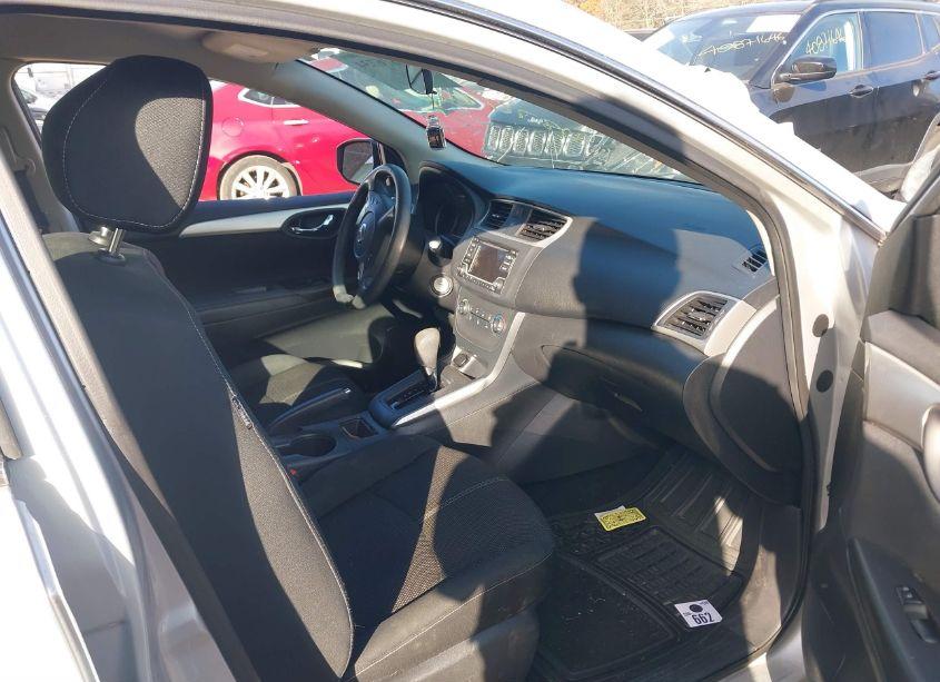 Photo 5 of 2018 Nissan Sentra S (VIN 3N1AB7AP2JY232984)