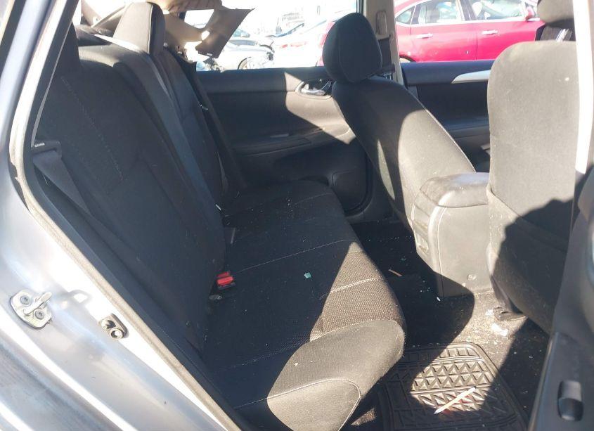 Photo 8 of 2018 Nissan Sentra S (VIN 3N1AB7AP2JY232984)