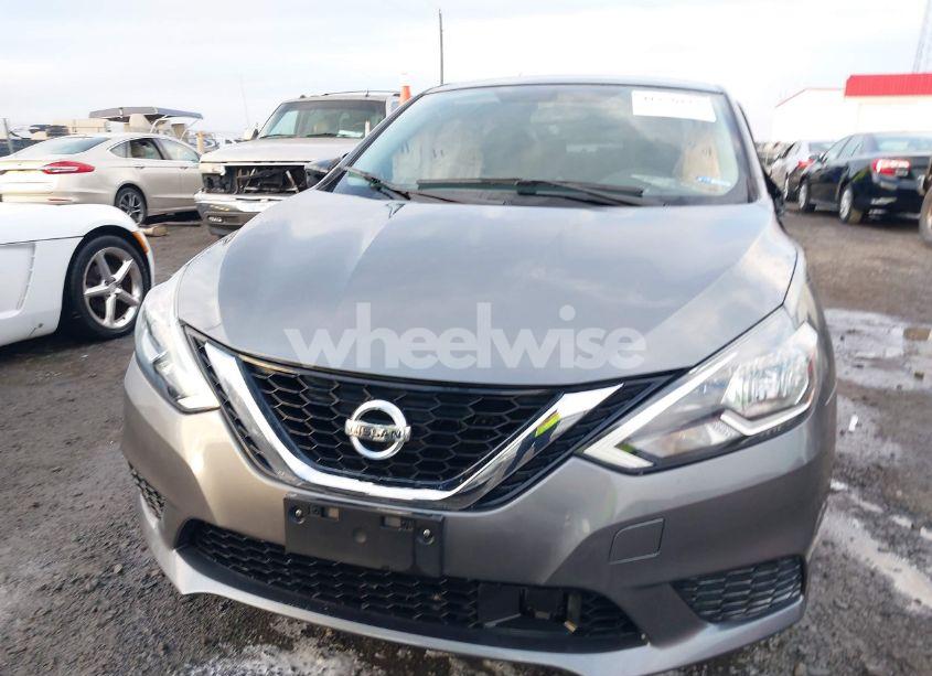 Photo 12 of 2018 Nissan Sentra S (VIN 3N1AB7AP2JY233312)