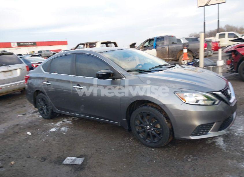 Photo 13 of 2018 Nissan Sentra S (VIN 3N1AB7AP2JY233312)
