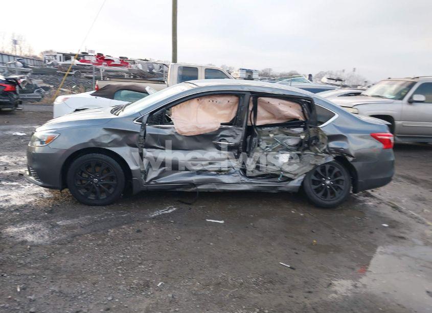 Photo 14 of 2018 Nissan Sentra S (VIN 3N1AB7AP2JY233312)