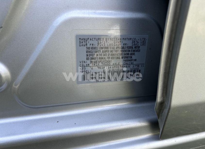 Photo 9 of 2018 Nissan Sentra (VIN 3N1AB7AP2JY234041)
