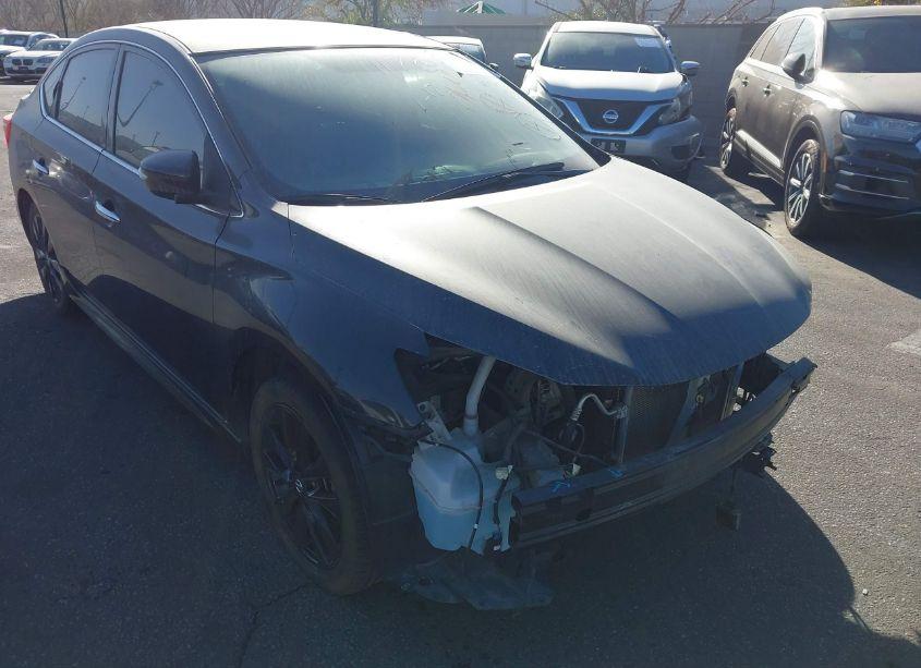 2018 Nissan Sentra SR (VIN 3N1AB7AP2JY237084) main photo