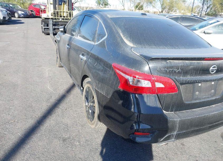 Photo 3 of 2018 Nissan Sentra SR (VIN 3N1AB7AP2JY237084)