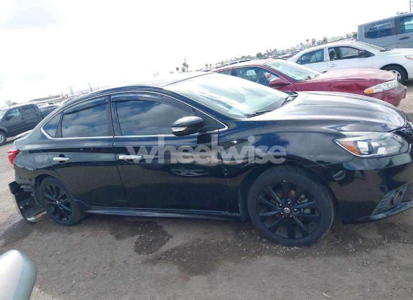 Photo 13 of 2018 Nissan Sentra SR (VIN 3N1AB7AP2JY238834)