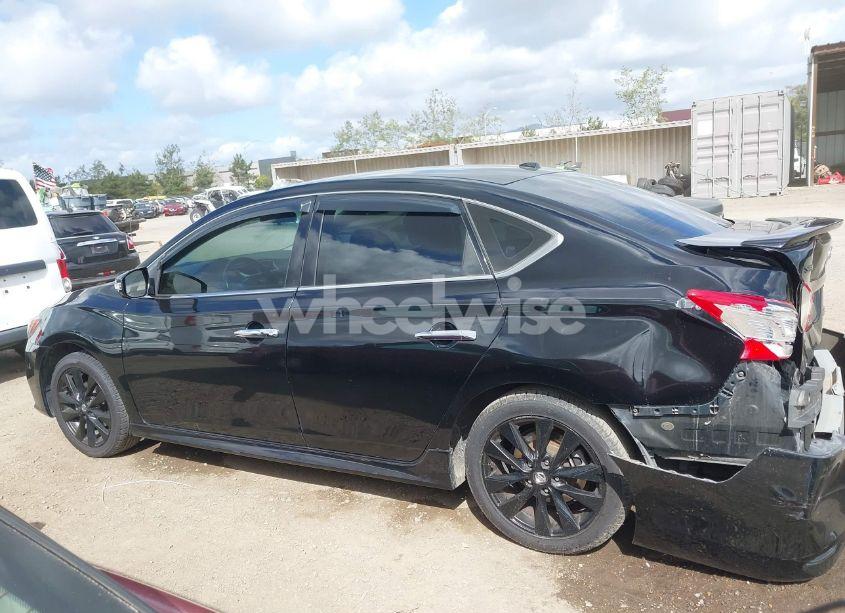 Photo 14 of 2018 Nissan Sentra SR (VIN 3N1AB7AP2JY238834)