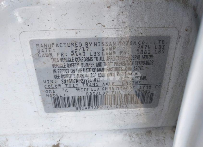 Photo 9 of 2018 Nissan Sentra SV (VIN 3N1AB7AP2JY241913)