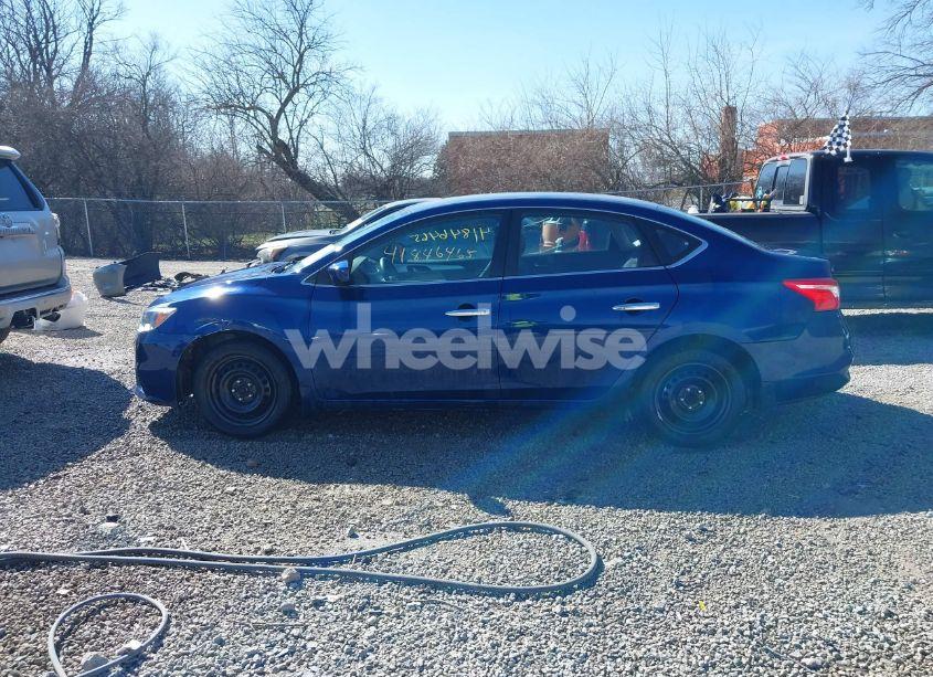 Photo 14 of 2018 Nissan Sentra S (VIN 3N1AB7AP2JY250661)