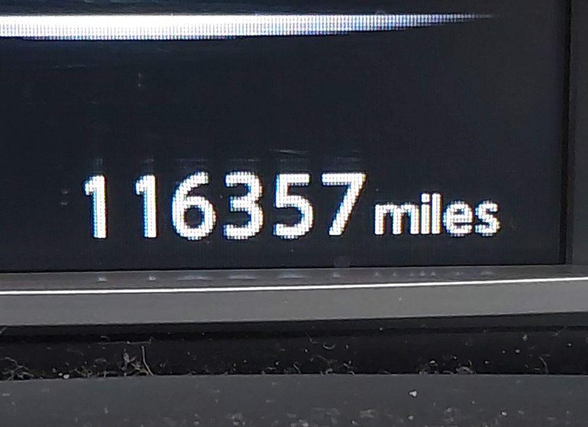 Photo 7 of 2018 Nissan Sentra SV (VIN 3N1AB7AP2JY260865)