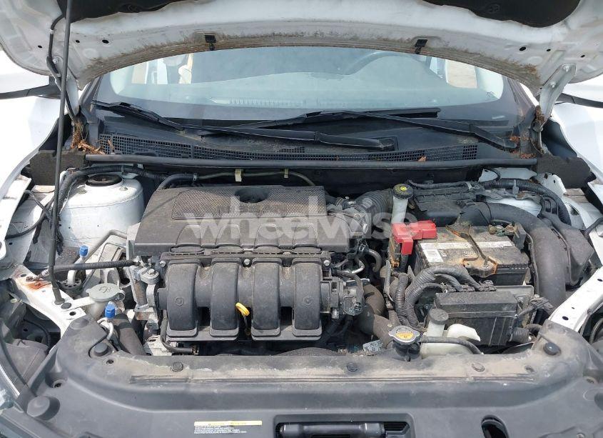 Photo 10 of 2018 Nissan Sentra SV (VIN 3N1AB7AP2JY265418)