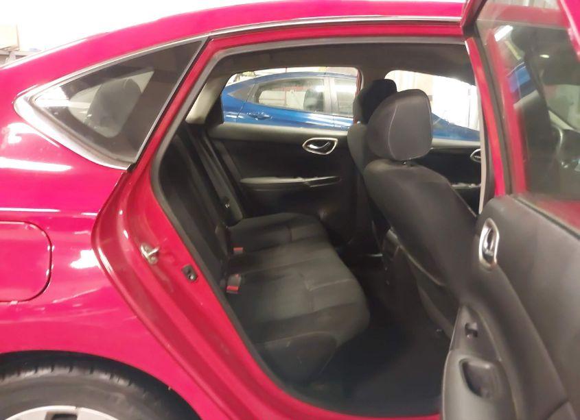 Photo 8 of 2018 Nissan Sentra SV (VIN 3N1AB7AP2JY265600)
