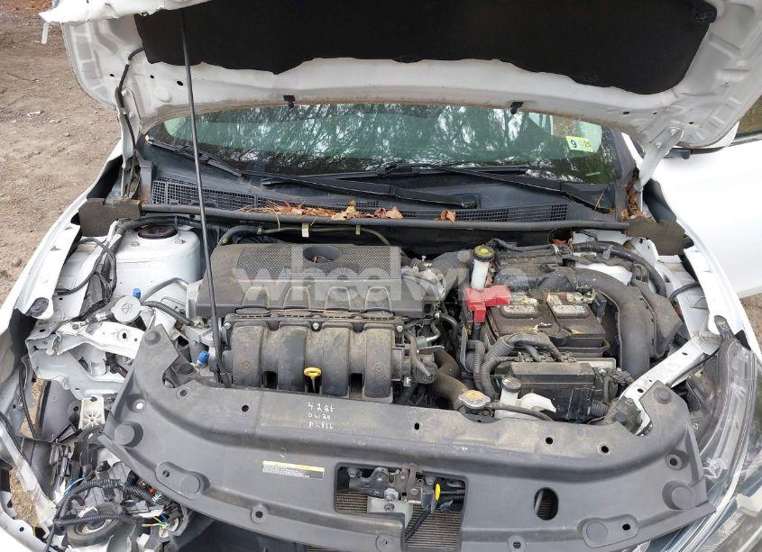 Photo 10 of 2018 Nissan Sentra SV (VIN 3N1AB7AP2JY267072)