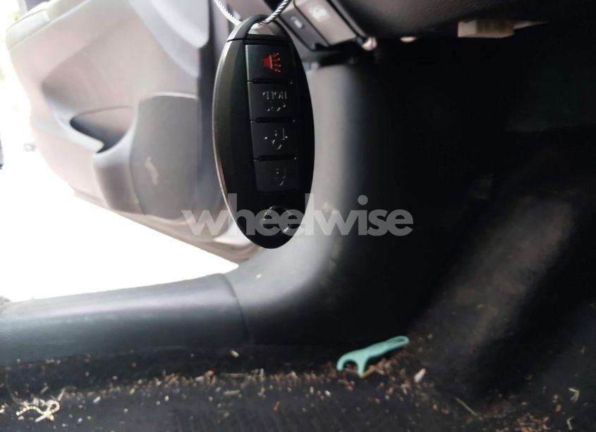 Photo 11 of 2018 Nissan Sentra SV (VIN 3N1AB7AP2JY267072)
