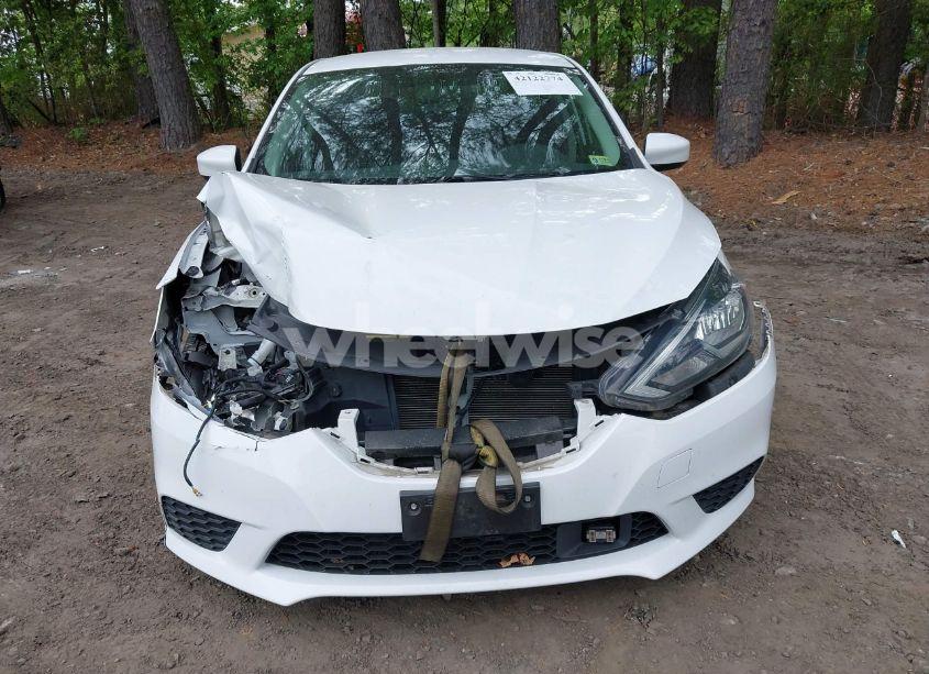 Photo 12 of 2018 Nissan Sentra SV (VIN 3N1AB7AP2JY267072)