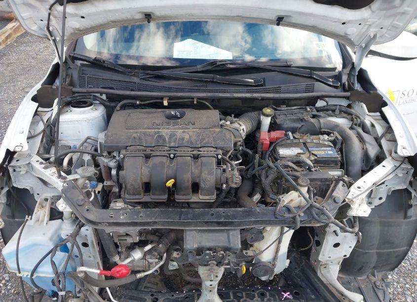 Photo 10 of 2018 Nissan Sentra SV (VIN 3N1AB7AP2JY267394)