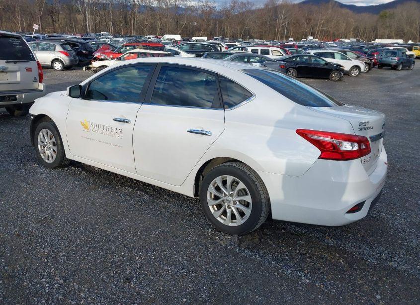 Photo 3 of 2018 Nissan Sentra SV (VIN 3N1AB7AP2JY267394)