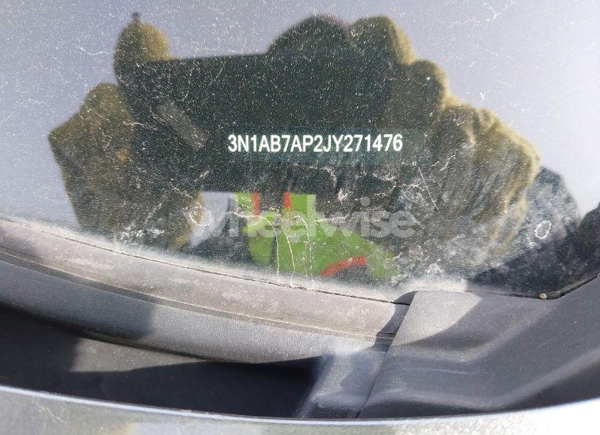 Photo 9 of 2018 Nissan Sentra S (VIN 3N1AB7AP2JY271476)