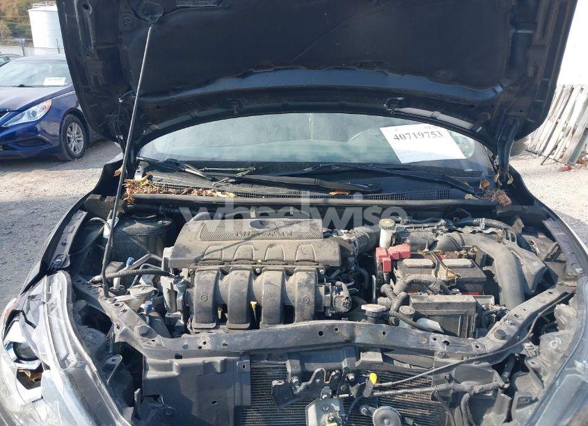 Photo 10 of 2018 Nissan Sentra SR (VIN 3N1AB7AP2JY274524)