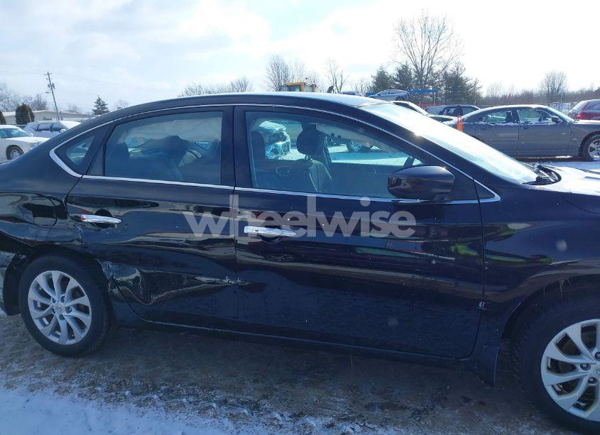 Photo 13 of 2018 Nissan Sentra SV (VIN 3N1AB7AP2JY274717)