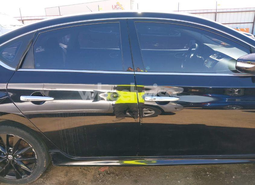 Photo 14 of 2018 Nissan Sentra SR (VIN 3N1AB7AP2JY275642)