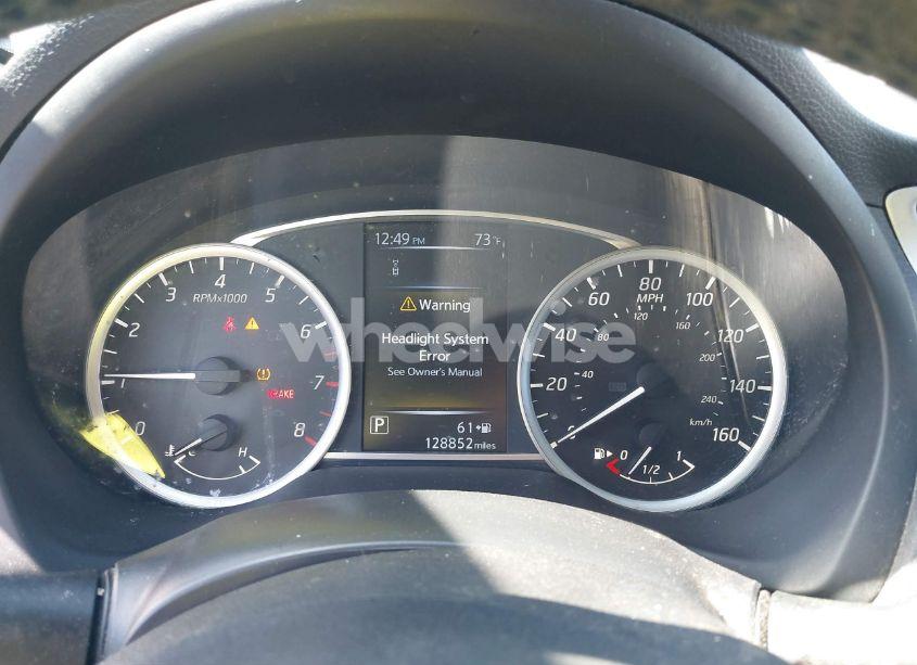 Photo 7 of 2018 Nissan Sentra SR (VIN 3N1AB7AP2JY275642)